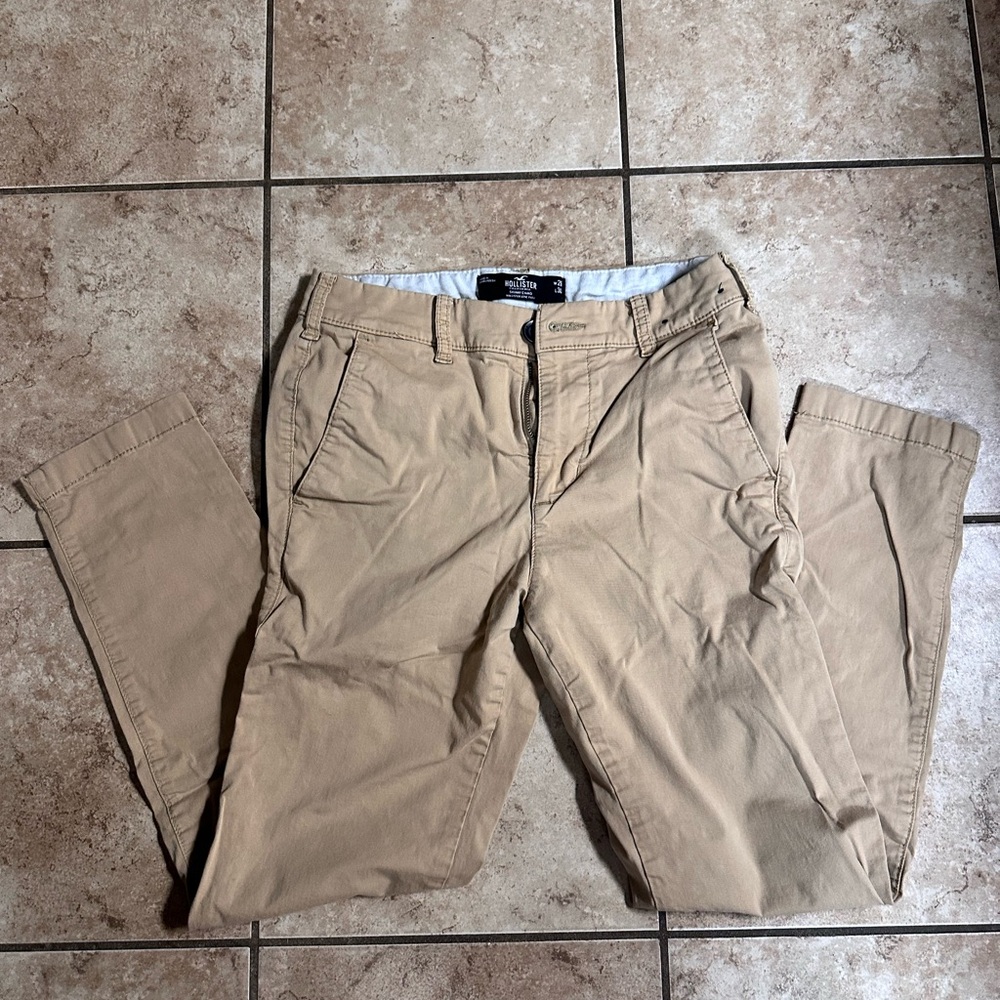 Hollister Men's skinny Khaki Chinos 28x30